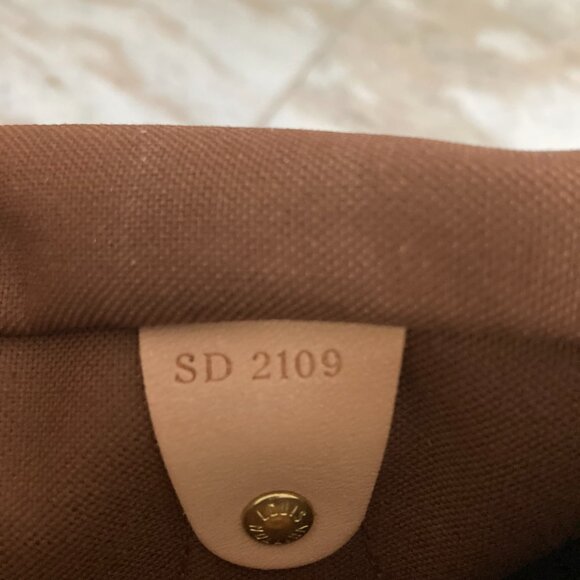 **SOLD** Louis Vuitton Speedy Bandoulliere 30 - Picture 8 of 9